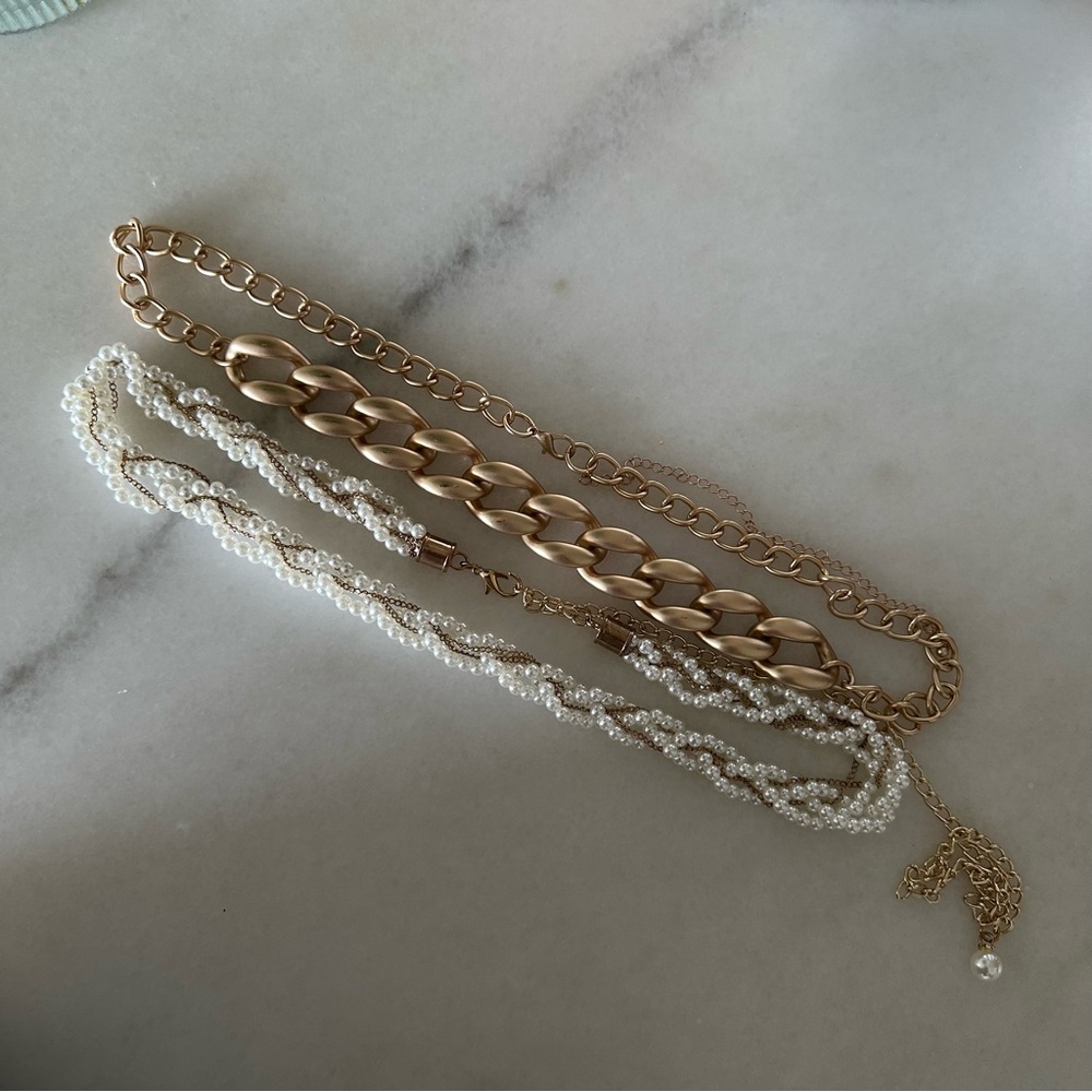Lot of Belts - Gold Chain + Pearl